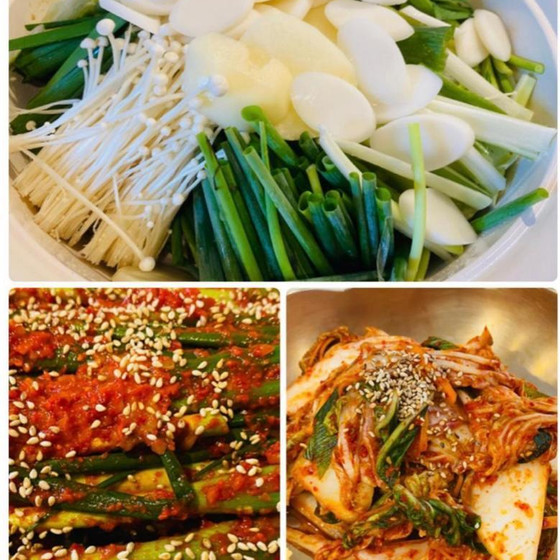 タッハンマリあわびカルクッス닭한마리전복칼국수. ネギキムチ파김치. 即席キムチ배추겉절이