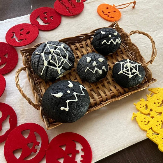 ハロウィンレッスン！ヨーグルト酵母：ブラックメロンパン