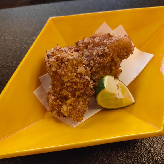 意外なあの食材で！白身魚のおかき粉揚げ