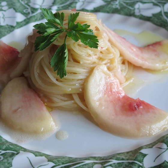 桃の冷製パスタ