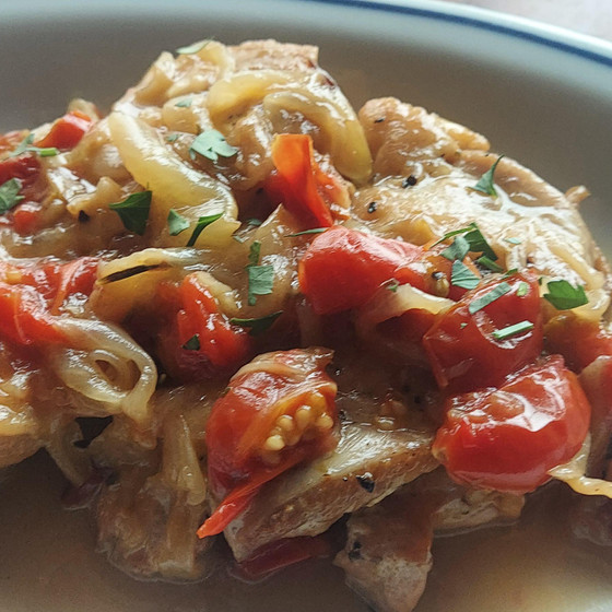 プーリア風鶏もも肉の煮込み