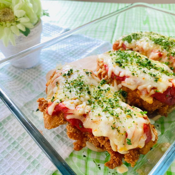 アメリカンイタリアンの定番！チキンパルメザン、シュリンプシュキャンピパスタなど
