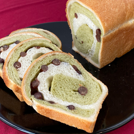 抹茶渦まきパン