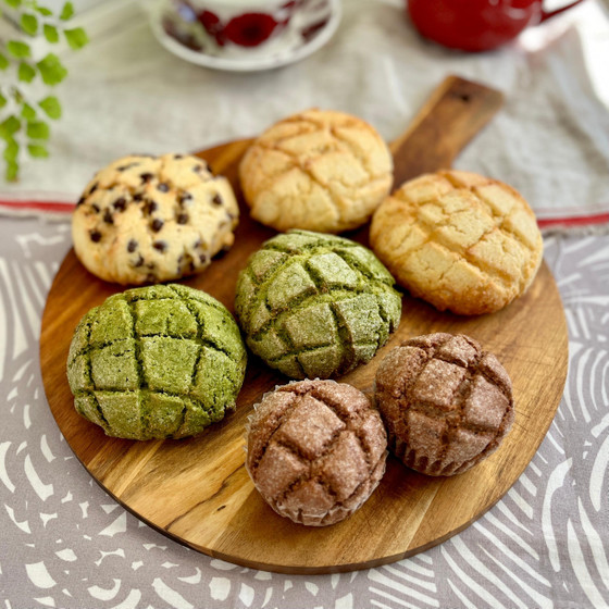 酒種酵母のメロンパン4種とチョコクリスプ