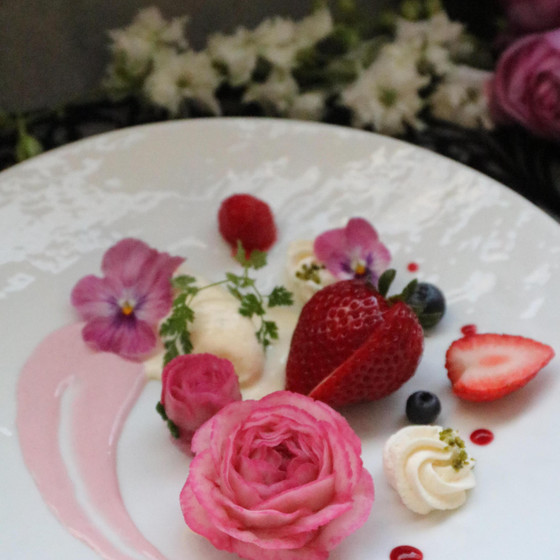 【生花風お花絞りレッスン&フォトスタイリング】あんこのお花絞りをしてみませんか？