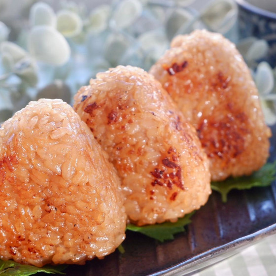 焼きおにぎりと秋の彩ランチ