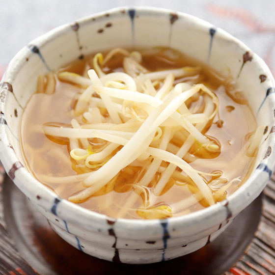 もやしのお味噌汁