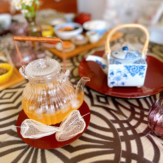 有田から取り寄せた梅酒と日本酒を一緒に