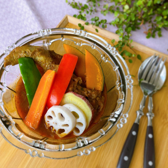 骨付きチキンと秋野菜の本格フレンチスープカレー・クイニーアマン 〜新米を楽しむ〜　10.11月のミニレッスン