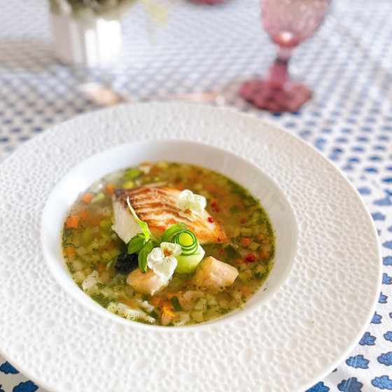 体験:南フランスの夏を迎える料理『ティアンのタルト』『鯛と帆立のピストゥ風』他