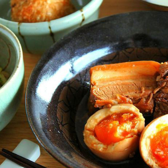 2.5時間ふっくら角煮 クセになるセロリご飯 里芋コロッケ