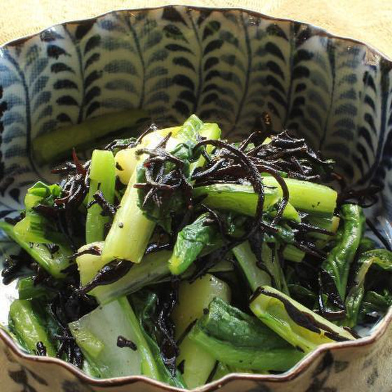 青菜とひじきの和え物