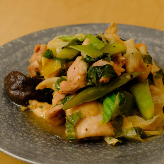 セロリとネギの蒸し物
