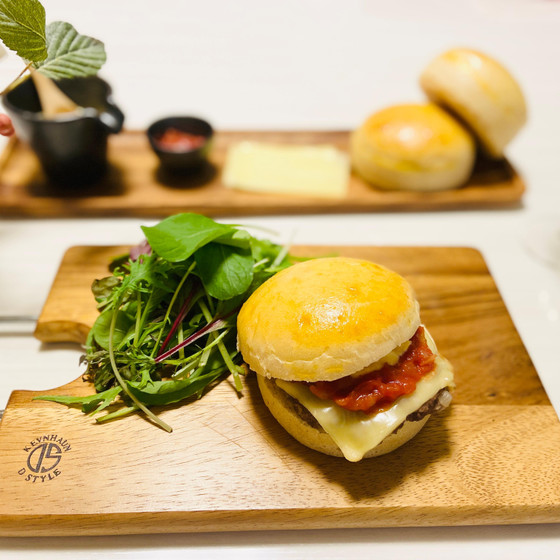 オーガニック全粒粉７割バンズから作る♪手作り無添加ハンバーガー