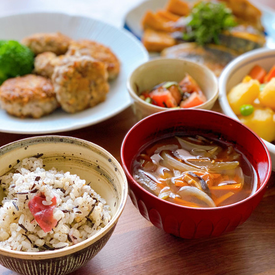 一緒に楽しく作っちゃおう！まごわやさしいおうちごはん