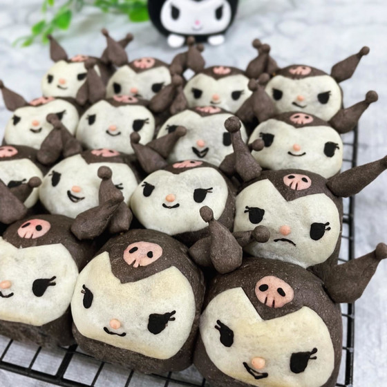 クロミちゃん風ちぎりパン★軽食付き