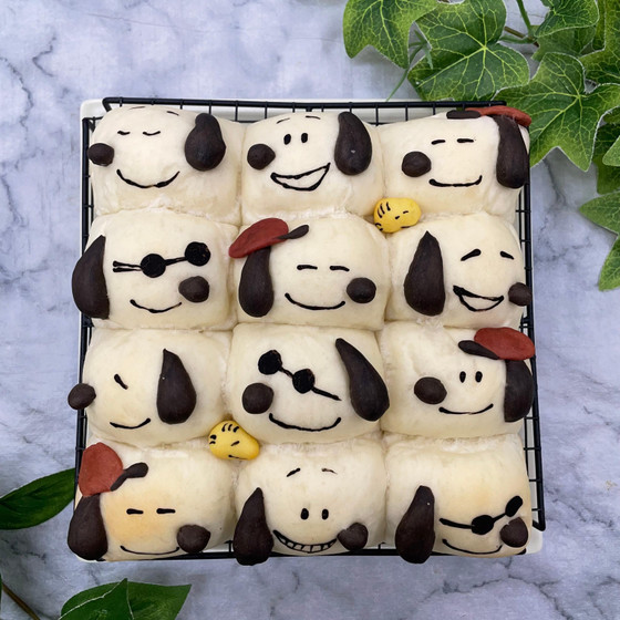 スヌーピー風ちぎりパン