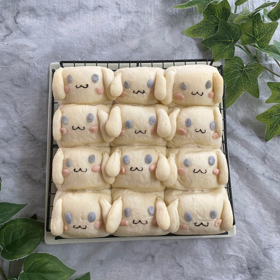 シナモンロールだらけのちぎりパン★軽食付き