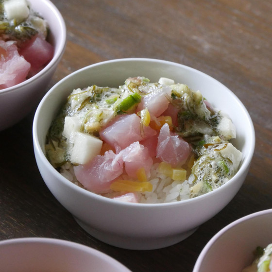 そのままかけても、料理でも使える常備菜的調味料！