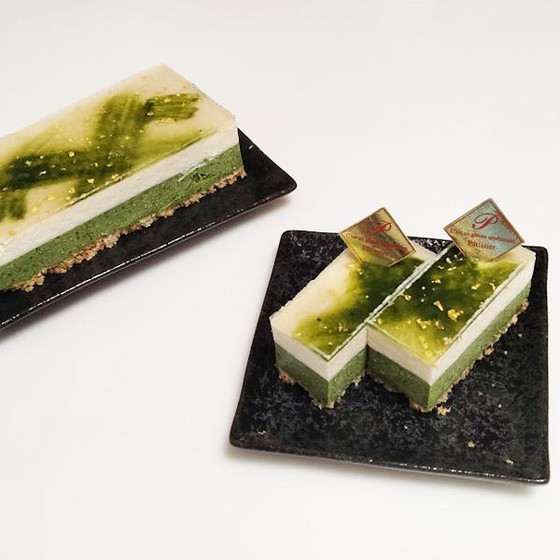 抹茶と白ごまのブランマンジェ