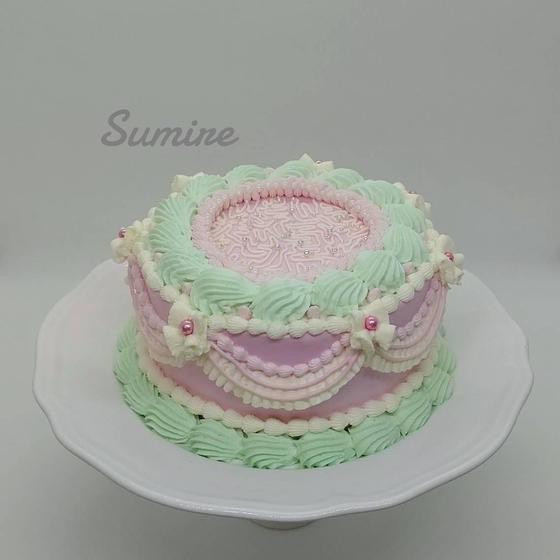 華やかなデコレーションケーキレッスン