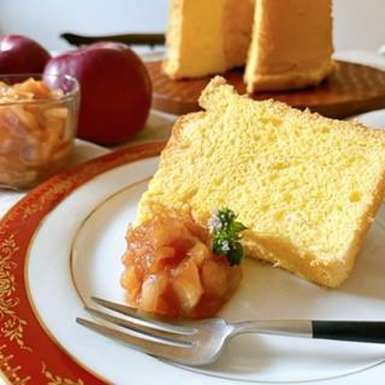「バニラシフォン」と「シナモン香るアップルバタージャム」