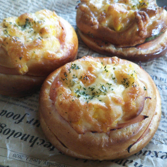ハムチーズコーンパン (お子様連れOK)