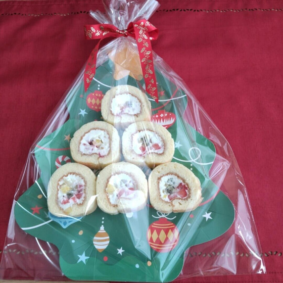 こどもお菓子教室「クリスマス・ロールツリー」