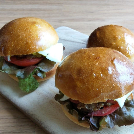 夏休みこどもパン教室「ハンバーガー」と「まるぱん」