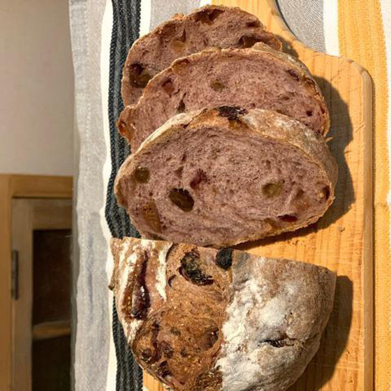 ワインの酵母で作る　パンオヴァン ルージュ