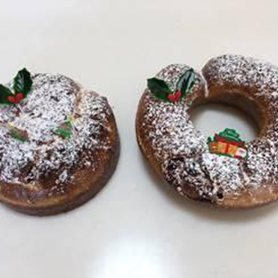 手ごねパンレッスン★クリスマスブレッド★発酵中のまったりお茶会付き★