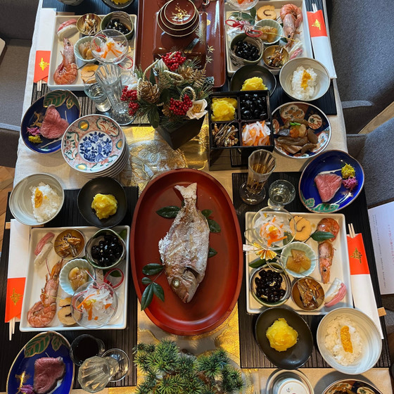 12/4締め切り【４周年記念特別企画】一生使える絶品おせち１０品＆低温調理で作るオードブル