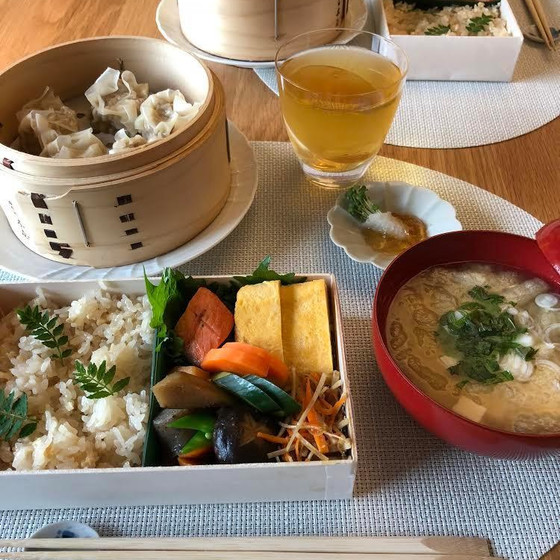 春のお花見弁当