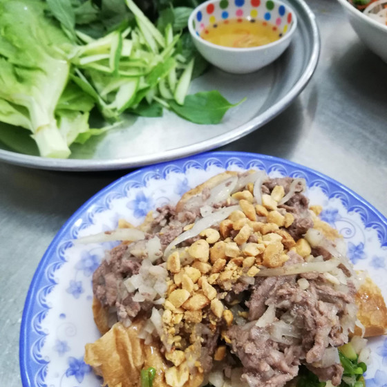 【本格／ベトナム料理】こんな食べ方があるの？！　蒸しバインミー 