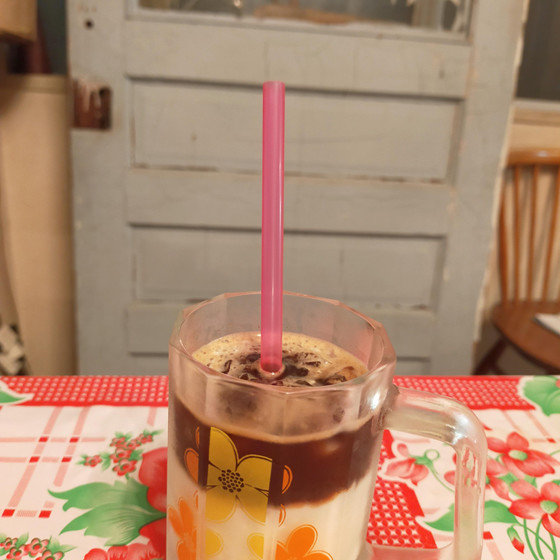 飲むとクセになるヨーグルトコーヒー
