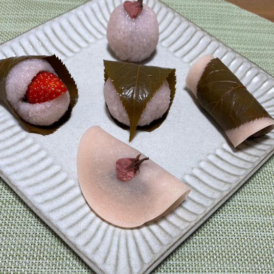 春の和菓子　『２種の桜🌸もち』