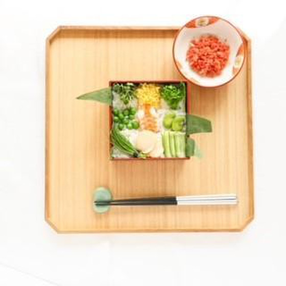 春の山菜モザイク寿司