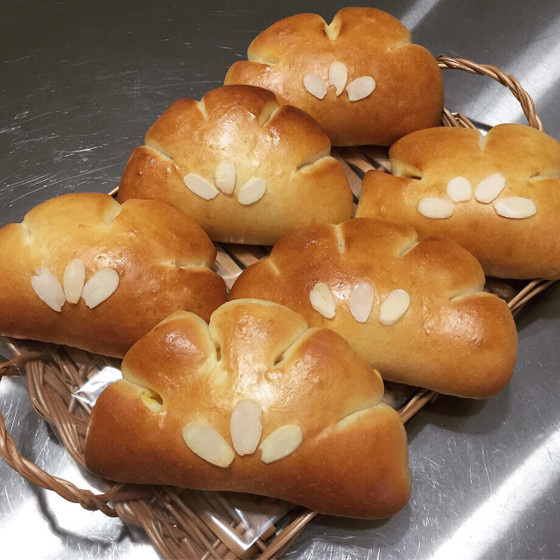 クリームパン
