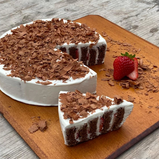 苺とココアのケーキ と クッキー２種