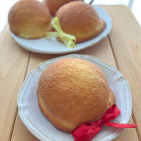 しっとりサクサクがたまらないスイートブール