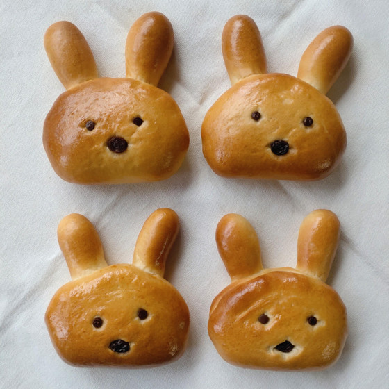 親子レッスン　うさぎのチョコクリームパン
