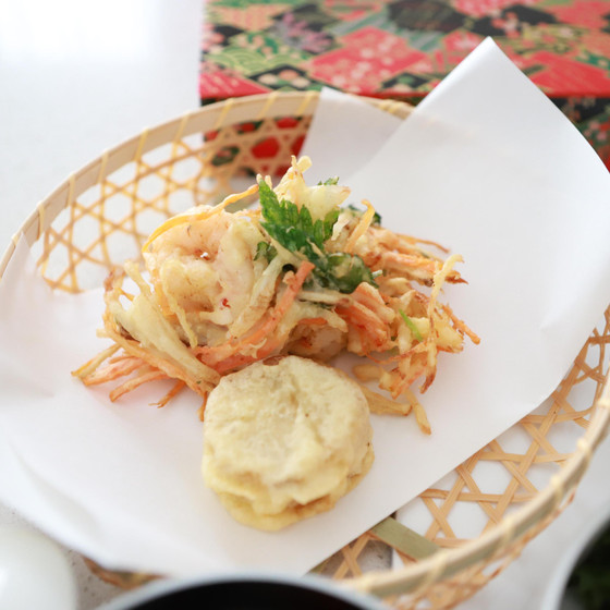 米粉の五目天ぷら
焼き芋の天ぷら