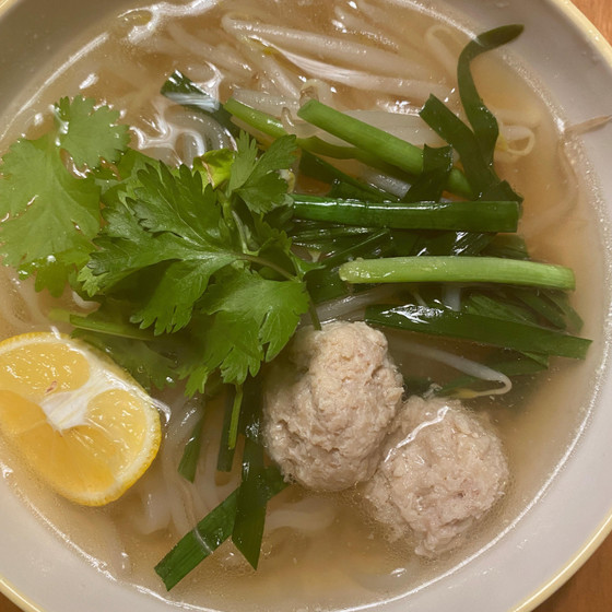 鶏団子のフォー