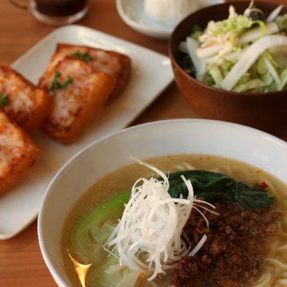 坦々麺