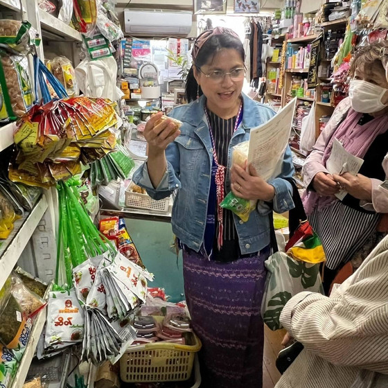 ミャンマー出身のミャンマー料理研究家　と　食材買い物&ミャンマー料理専門店で食事ツアー①