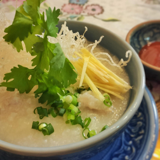 ジョーク・ムー（豚肉団子入りとろとろ粥）