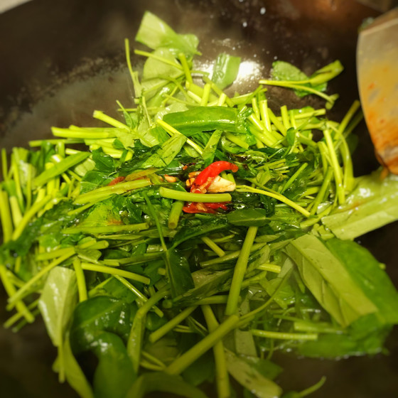 空芯菜炒め