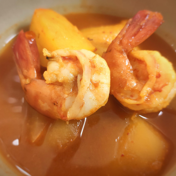 青パパイヤとパイナップルの海老サワーカレー