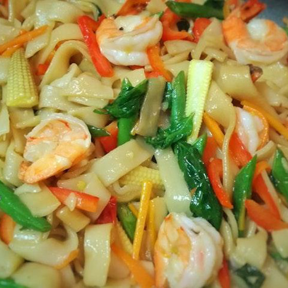酔っぱらい太麺焼き