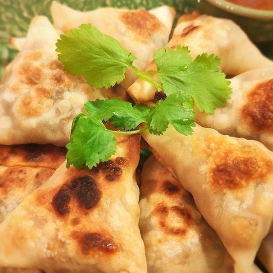 餃子の皮で作るタイ風サモサ